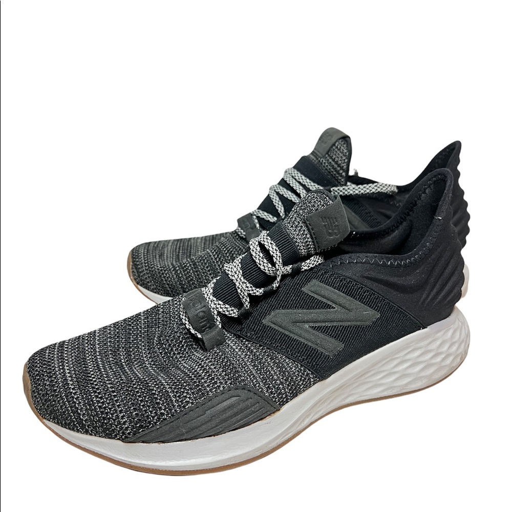 NEW BALANCE ROAV V1 Men’s Size 9